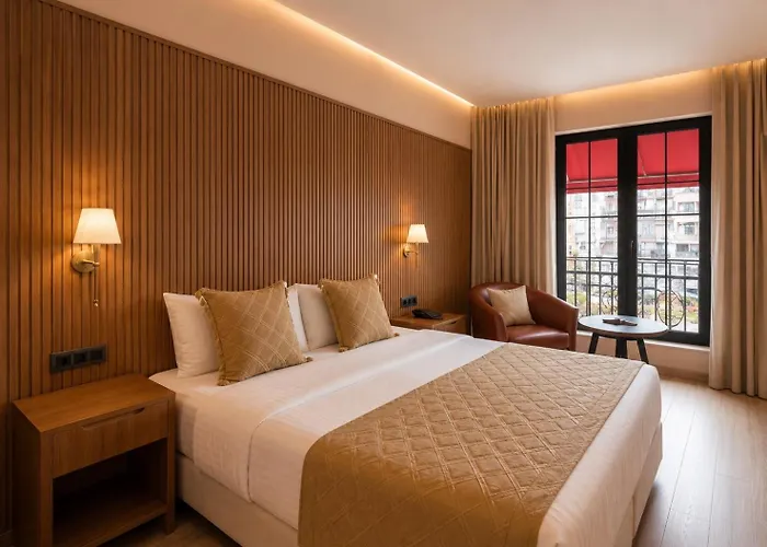 Classes Hotel Airport Istanbul
