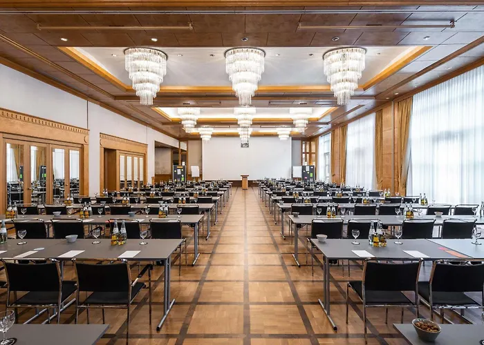 Hotel PULLMAN Stuttgart Fontana