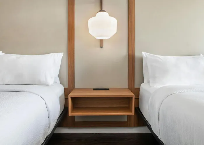 Fairfield By Marriott Anaheim Resort