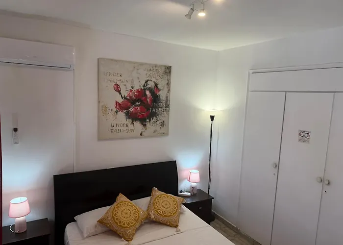 777 Beach Guesthouse
