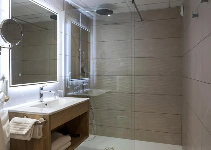 The Originals Boutique, Actuel Hotel, Saint-Etienne Aeroport