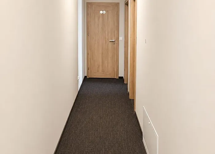 Samoobslugowy Hotel Astoria Fly Modlin Airport