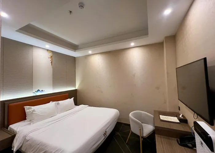 Wah Fu Hotel Ho Chi Minh City