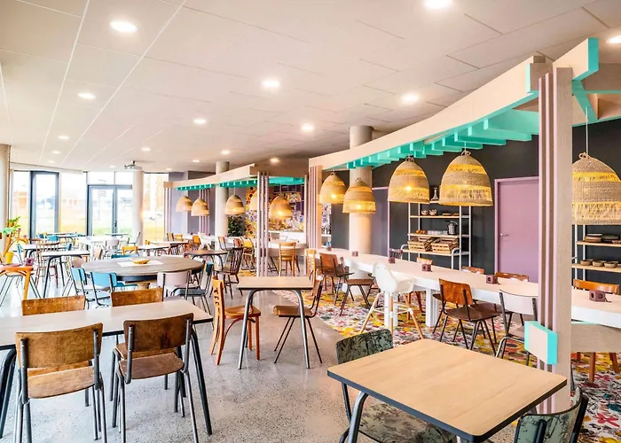 greet Hotel Rennes Pace