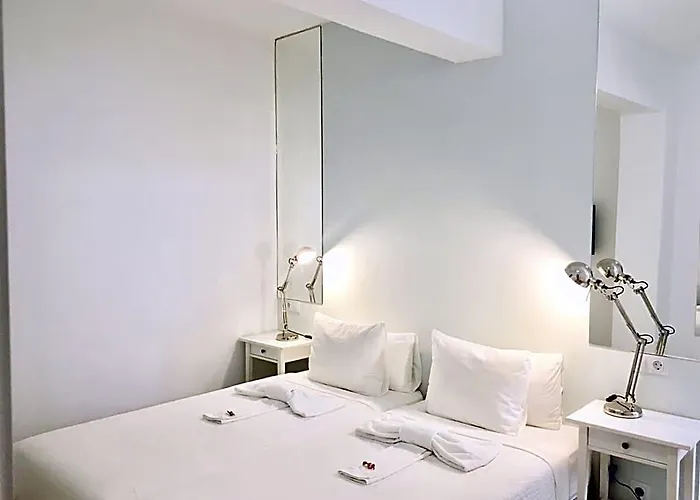 El Hotelito 27