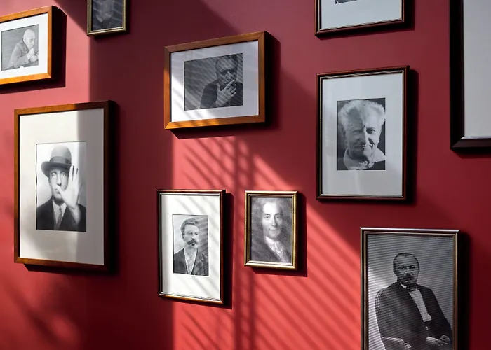 Quality Hotel&Suites Bercy Bibliothèque by HappyCulture