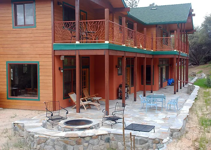 Sierra Trails Inn