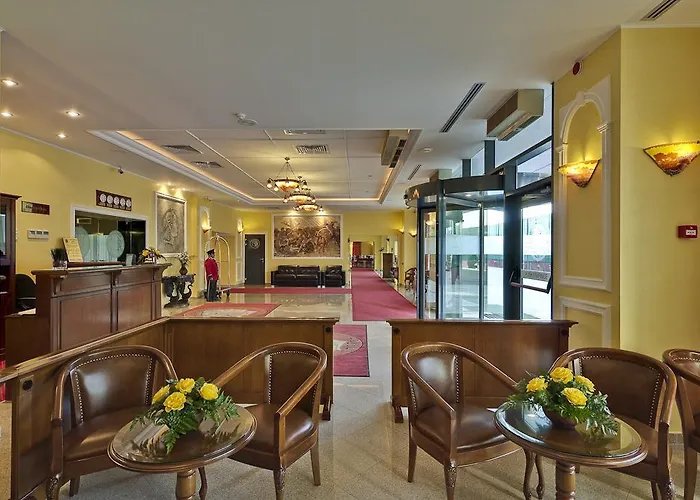 Alexander Hotel