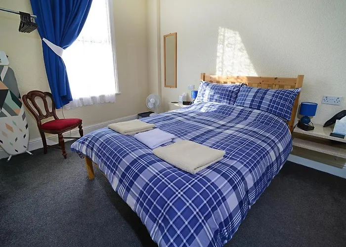 Lynmoore Guest House